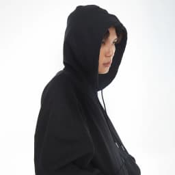 Thumbnail Áo Khoác Hoodie DAPPERANDMORE Metal Zipped Vải Nỉ Chân Cua 100% Cotton Phối Tag Kim Loại - Black 4