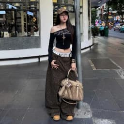 Thumbnail 𝐊𝐈𝐋𝐋 𝐒𝐘𝐒𝐓𝐄𝐌 Áo lệch vai dài tay cài nút co giãn ôm body tôn dáng in chữ cá tính 𝐆𝐑𝐎𝐎𝐕𝐄 4