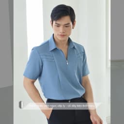 Thumbnail Áo sơ mi nam tay ngắn màu xanh dương phong cách Hàn Quốc SIMTU điểm nhấn xếp ly, cổ dây kéo thời trang | SM040 4