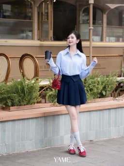 Thumbnail Áo sơ mi nữ kẻ xanh trắng dài tay cổ đúp túi ngực thêu nơ YAME YA434 4