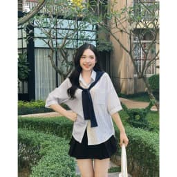 Thumbnail Áo sơ mi nữ Twentyfive dáng rộng ngắn tay họa tiết kẻ cổ thủy thủ thắt khăn choàng 4682M 2