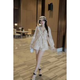Thumbnail Áo Thiết Kế Đẹp Phối Ren Đính Đá LECOONG A15 Q17 Quần Tafta Màu Kem Đi Tiệc Sang Chảnh 2