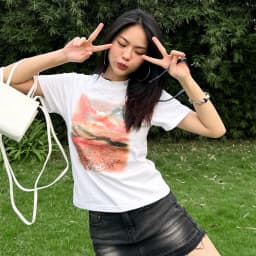 Thumbnail Áo Thun Baby Tee Nữ 100% Cotton Oh Wonder Studio Estate Sunset Classic Fit 2