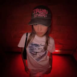 Thumbnail Áo Thun Baby Tee Nữ 100% Cotton Oh Wonder Studio l'Amore Classic Fit Tee 3