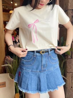 Thumbnail Áo thun baby tee Shares are appreciated in nơ lớn TiQi Jeans A107 2
