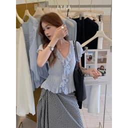 Thumbnail Áo Thun Cách Điệu LYRA Cổ V Viền Bèo Nhún, Tay Cộc Dáng Ôm Phong  Cách Tiểu Thư Hàn Quốc Nhẹ Nhàng Trẻ Trung - CSYAC0294 3