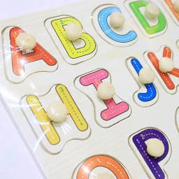 Thumbnail Bảng gỗ có núm cầm cho bé chơi lắp ráp và học nhận biết thế giới xung quanh 1