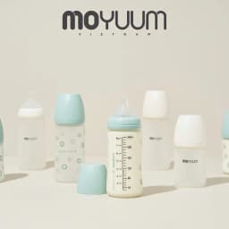 Thumbnail Bình sữa Thủy tinh tráng silicon Moyuum - Mẫu xanh - 150ml - Kèm núm 1 3