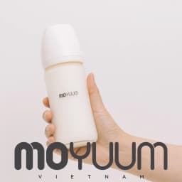 Thumbnail Bình sữa Thủy tinh tráng silicon Moyuum - Mẫu trơn - 240ml - Kèm núm 2 2