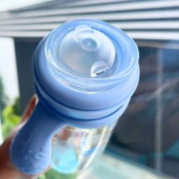 Thumbnail Bình Tập Uống Chuyển Tiếp PPSU  Marcus & Marcus 300ml Cho Bé Từ 6 Tháng – Xanh 4