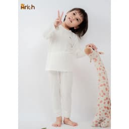 Thumbnail Bộ dài tay cài vai Arich vải sợi tre mềm mát,màu trơn cho bé trai, bé gái từ 6 tháng đến 6 tuổi 4