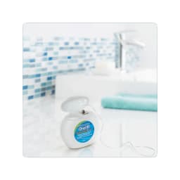 Thumbnail Chỉ nha khoa Oral B Dental Floss Mint vỉ 50 mét 1