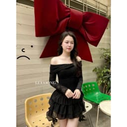 Thumbnail Đầm Đẹp Dáng Ngắn Ba Màu Đỏ Đen Be LECOONG V713 Đầm Đi Tiệc Trễ Vai Xếp Tầng Sang Chảnh 4