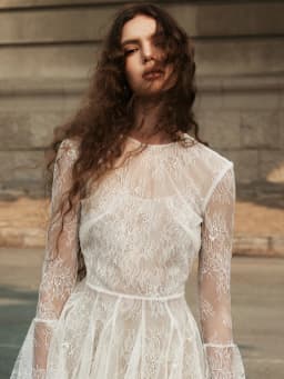 Thumbnail Đầm ren hở lưng Haisley Dress HUONG BOUTIQUE HBV1333 1