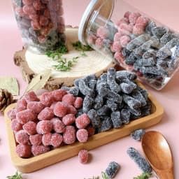 Thumbnail Dâu tây dâu tằm phủ đường Yumi 500g kẹo hoa quả mix chua ngọt ăn vặt trái cây thơm ngon 4