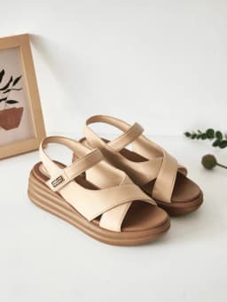 Thumbnail Dép Sandal Bánh Mì Nữ Cillie Đế Cao 5cm Êm Mềm Chống Trơn Quai Da Trơn SD29 4