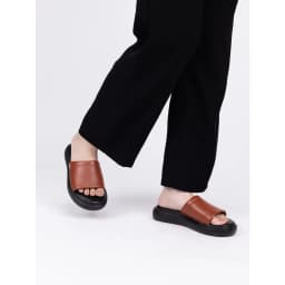 Thumbnail Dép Sandal Nữ Kumoo Đế Bánh Mì Trẻ Trung Cá Tính Màu Đỏ SD-KUMO-005-C Dép Da Quai Ngang Thời Trang 2