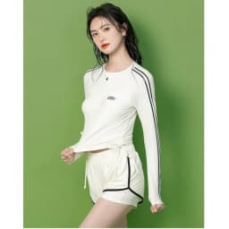 Thumbnail Đồ bơi nữ kín đáo LUHAZO đi biển bộ đồ bơi áo dài tay chống nắng kèm quần đùi phong cách thể thao năng động 2429  D10T1 2