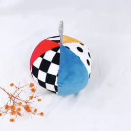 Thumbnail Đồ Chơi Nhồi Bông MUKI Bóng Vải Kèm Xúc Xắc Kích Thích Thị Giác - 14x14x6 cm (Dành cho trẻ 1-6 tuổi) 4