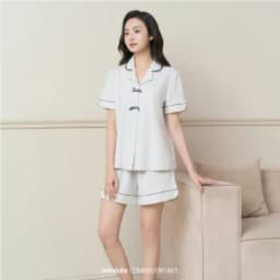 Thumbnail Đồ mặc nhà Mialala chất cotton mềm mại thoáng mát pijama ngắn basic với nơ nhỏ ở nẹp cúc DMN02085461 4