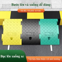 Thumbnail Dốc bục lên xuống xe hơi MYT chất liệu nhựa đệm cao su hình tam giác chịu lực siêu bền dành cho xe máy ô tô 2