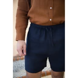 Thumbnail DODEP Quần shorts đùi nam 100% linen premium trên gối màu đen, navy 4