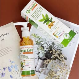 Thumbnail Dung dịch vệ sinh phụ nữ gel nano nghệ tươi Queen Care dung tích 105ml - Giảm nấm ngứa, mùi hôi 4