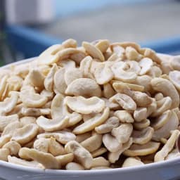 Thumbnail Hạt Điều Tách Vỏ Loại Vỡ DK Harvest - Túi 250g, 500g - Hạt dinh dưỡng tác dụng giảm cân, làm sữa, chế biến granola 4