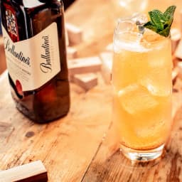 Thumbnail Hộp Rượu Quà Tết 2025 Whisky Ballantines Finest Nồng Độ Alc 40% 700ml  Kèm Hộp và Túi Giấy 4