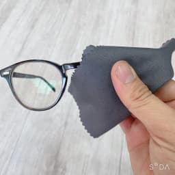 Thumbnail Khăn Đen Lau Kính Chất Vải Mịn SHADY 2