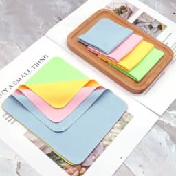 Thumbnail Khăn lau đa năng chuyên dụng, da lộn dày dặn, giao màu ngẫu nhiên 1