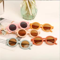 Thumbnail KÍNH RÂM UV400 THỜI TRANG SÀNH ĐIỆU CHỐNG NẮNG, CHỐNG BỤI CHO BÉ 2