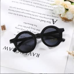 Thumbnail KÍNH RÂM UV400 THỜI TRANG SÀNH ĐIỆU CHỐNG NẮNG, CHỐNG BỤI CHO BÉ 4