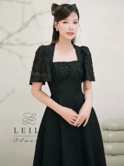 Thumbnail LEILA CLOSET | Đầm thiết kế Elen đen xoè dài phối tay ren lưới cổ vuông sang trọng 2