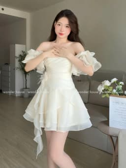 Thumbnail Levia Dress Wonderhouse Đầm thiết kế xếp ly dáng xòe tua rua chất vải dày vừa phải dự tiệc, dạo phố nữ tính sang trọng 4