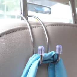 Thumbnail Móc treo đồ trên ô tô, gài trước sau ghế, chất liệu thép không han rỉ, cứng, chịu lực tốt - Phụ kiện oto Tâm Luân 1