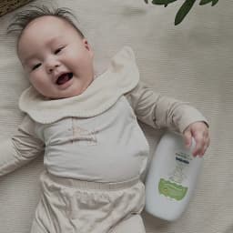 Thumbnail Nước tắm gội thảo dược cho bé Kutieskin 500ml 2