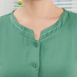 Thumbnail Đồ bộ lanh tole trung niên mặc nhà quần lửng, áo cộc tay thêu gấu thời trang Việt Thắng - B26.2409 3