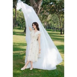 Thumbnail OLV - Đầm kiểu hoa Selby Fleur Dress in Cream 1