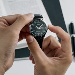 Thumbnail Đồng Hồ Casio Nam MTP-V006L-1B2UDF Mặt Tròn Màu Đen Dây Da Chính Hãng 4