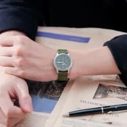 Thumbnail Đồng hồ cơ nam Seiko SNK805K2S kính Hardlex chống xước, chống nước 3 ATM, dây dù thời trang cao cấp chính hãng Nhật Bản 2
