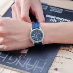Thumbnail Đồng hồ cơ nam Seiko SNK807K2S kính Hardlex chống xước, chống nước 3ATM. dây dù thời trang cao cấp chính hãng Nhật Bản 2