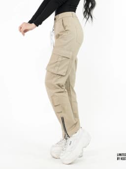 Thumbnail Quần cargo nữ túi hộp KQSTYLING kaki cotton co giãn nhẹ lưng thun phối nút phía trước-A13- VÀNG NGHỆ 1