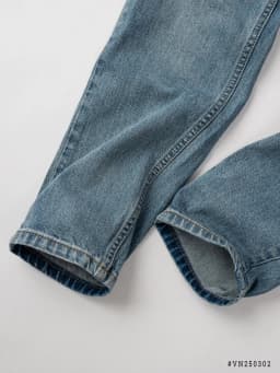Thumbnail Quần Jean Nam Xanh Nhạt Trơn DENIMST VN250302, Form Slim Fit 1