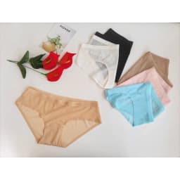 Thumbnail Quần lót nữ biết thở không đường may Vicci 209 kẻ caro thông hơi màu da 3