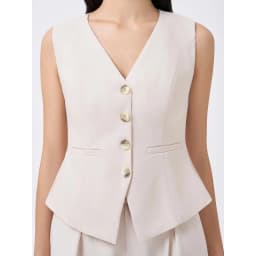 Thumbnail RECHIC Áo vest nữ Cindy trơn form ôm nút gài cổ V cá tính sang trọng thanh lịch 1