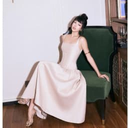 Thumbnail RECHIC Đầm dài Emory cổ vuông dáng dài chất taffa sang trọng 2