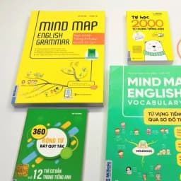 Thumbnail Sách - 360 Động Từ Bất Quy Tắc Và 12 Thì Cơ Bản Trong Tiếng Anh Bản Khổ Nhỏ Cho Người Học Cơ Bản - Học Kèm App Online 1