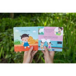Thumbnail Sách - Bộ Bé Học Giao Tiếp 4 cuốn - Bồi cứng & Song ngữ Việt-Anh 1