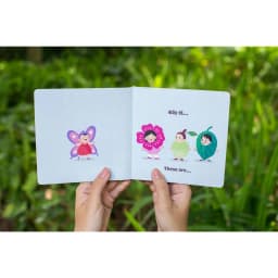 Thumbnail Sách - Bộ Bé Học Giao Tiếp 4 cuốn - Bồi cứng & Song ngữ Việt-Anh 3